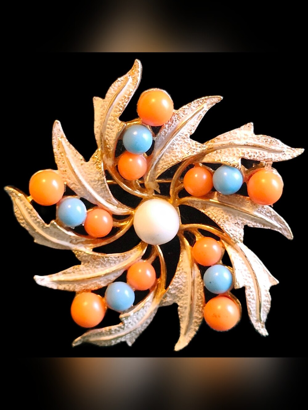 Vintage Arthur Pepper (ART) Faux Coral, Turquoise, & Pearl Starburst Brooch